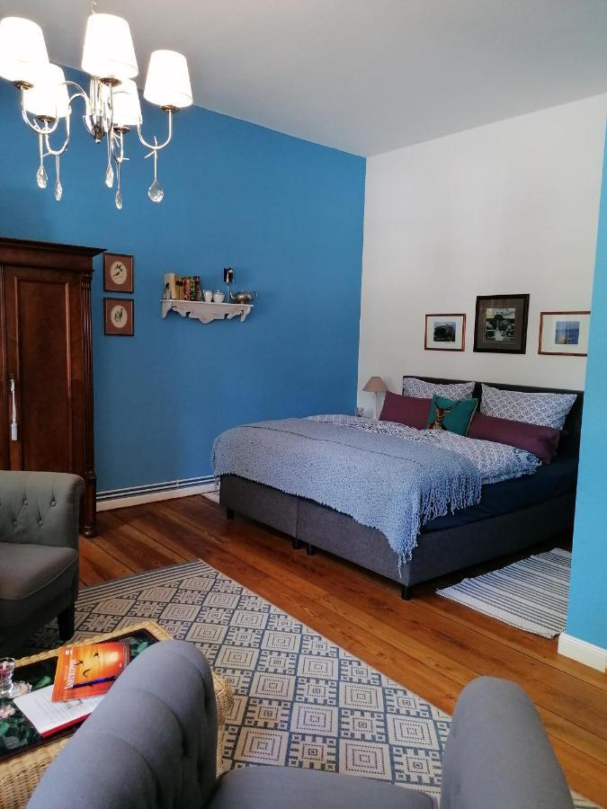 Bed&Breakfast Wagner im Alten Pfarrhaus Neuruppin Exterior foto