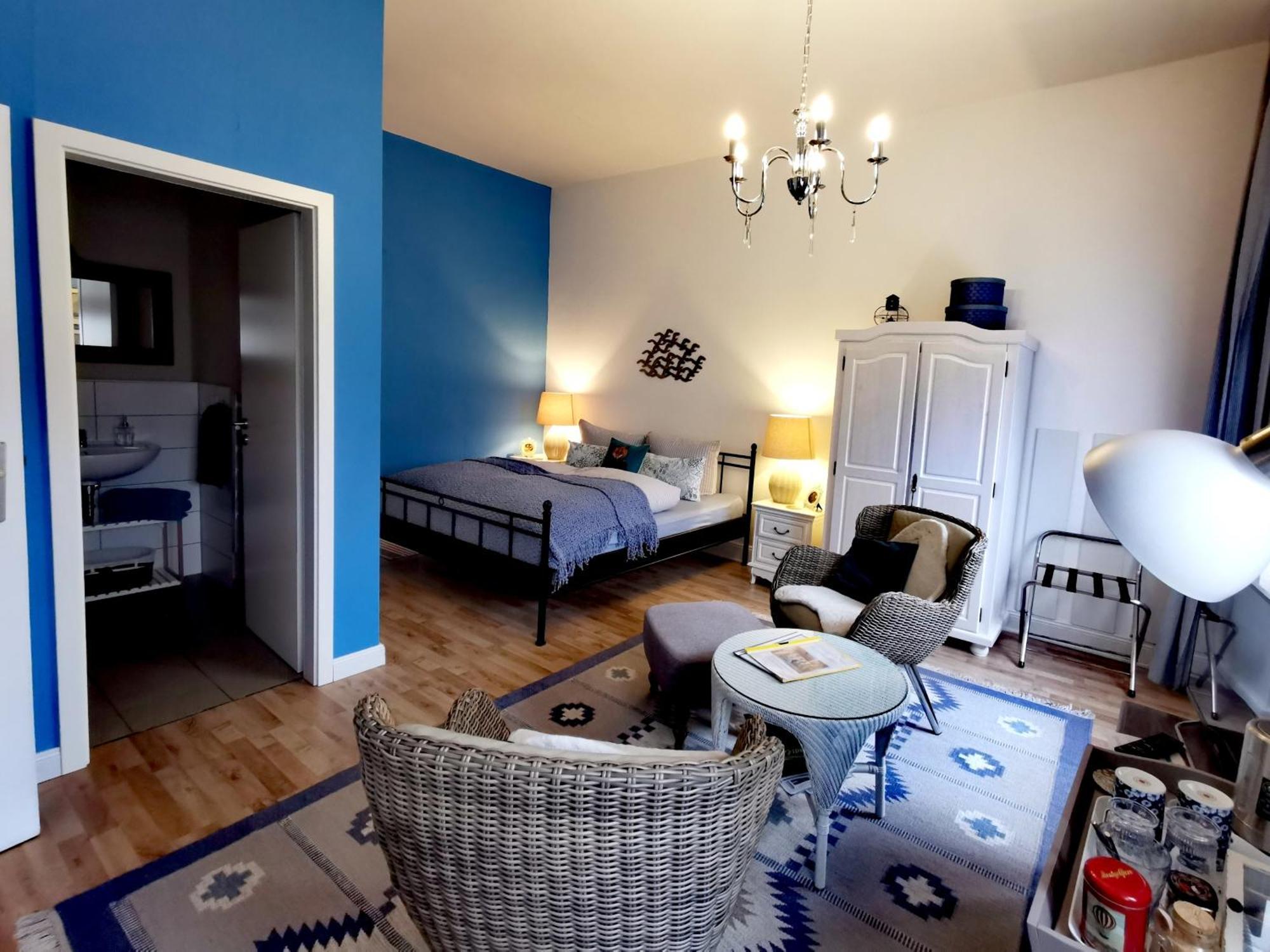 Bed&Breakfast Wagner im Alten Pfarrhaus Neuruppin Zimmer foto